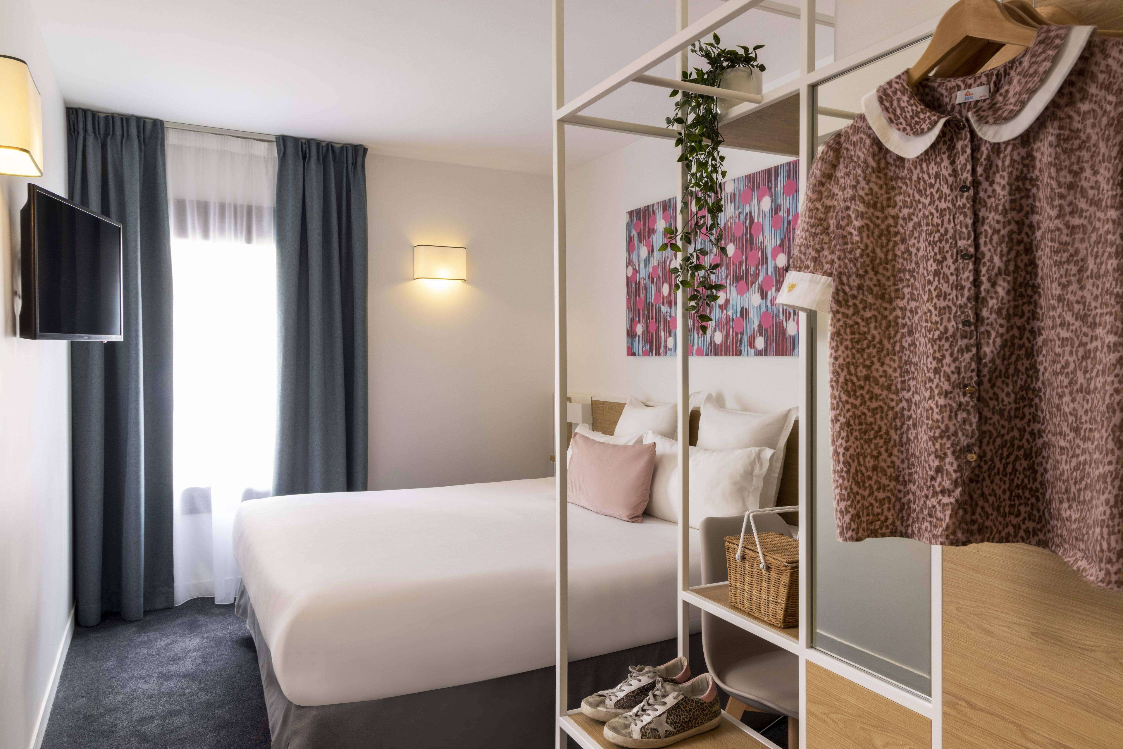 Hôtel Paris Louis Blanc - Chambre